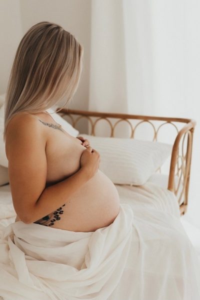 Jasmine Redmann - Fotoatelier Flensburg - Schwangerschaftsfotografie Schleswig-Holstein